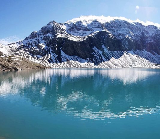 The longest dam in Switzerland now has 5,000 solar panels.